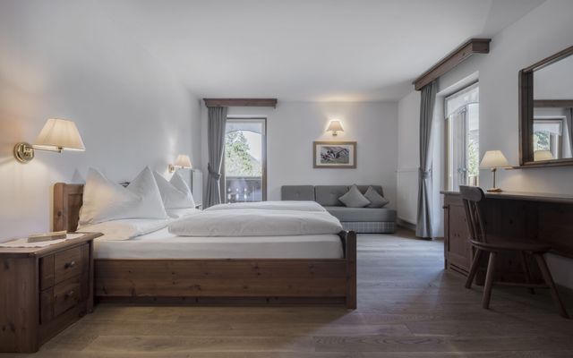Unterkunft Zimmer/Appartement/Chalet: Doppelzimmer "De Luxe – am Garten"