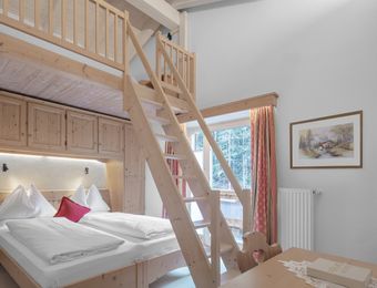  Mulit-Bed Room Classic – with 3 beds on mezzanine floor - Aqua Bad Cortina
