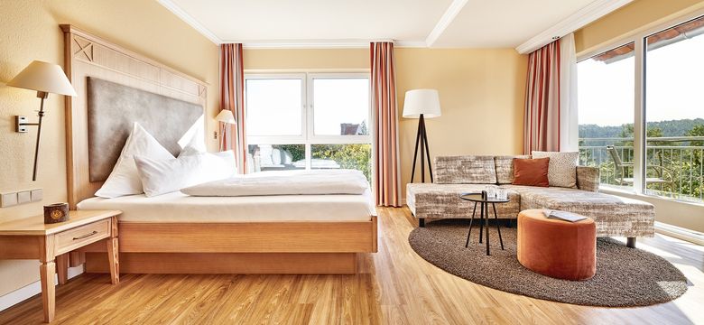 Hotel Kronelamm im Schwarzwald: Deluxe Doppelzimmer Katharinenplaisir im Haupthaus image #1