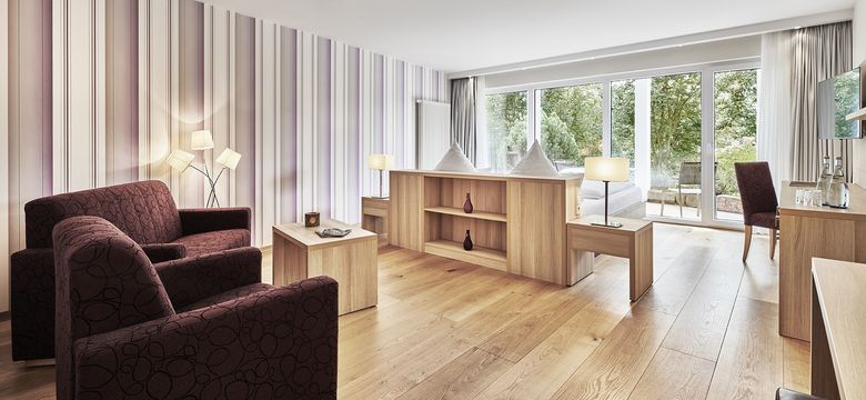 Hotel Kronelamm im Schwarzwald: Traumbett-Juniorsuite im Haupthaus image #1