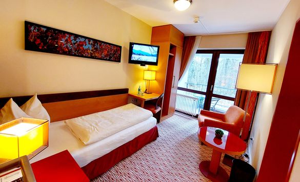 Hotel Zimmer: Business EZ Raucher - TaunusTagungsHotel