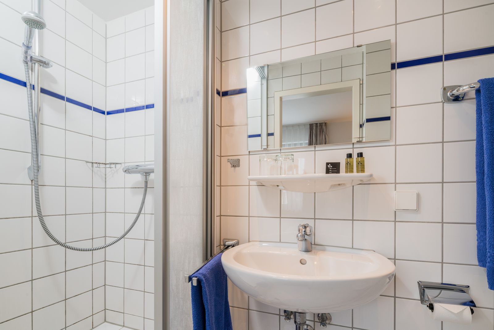 Einzelzimmer Klassik image 2 - Hotel Haus Nussbaum