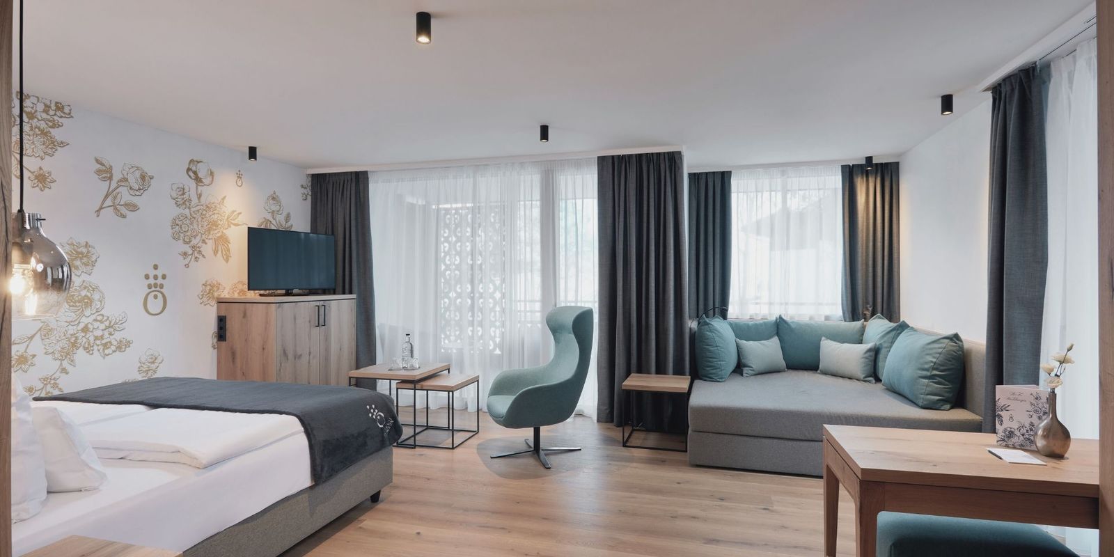 SuiteSTAR Suite image 1 - die HOCHKÖNIGIN Mountain Resort