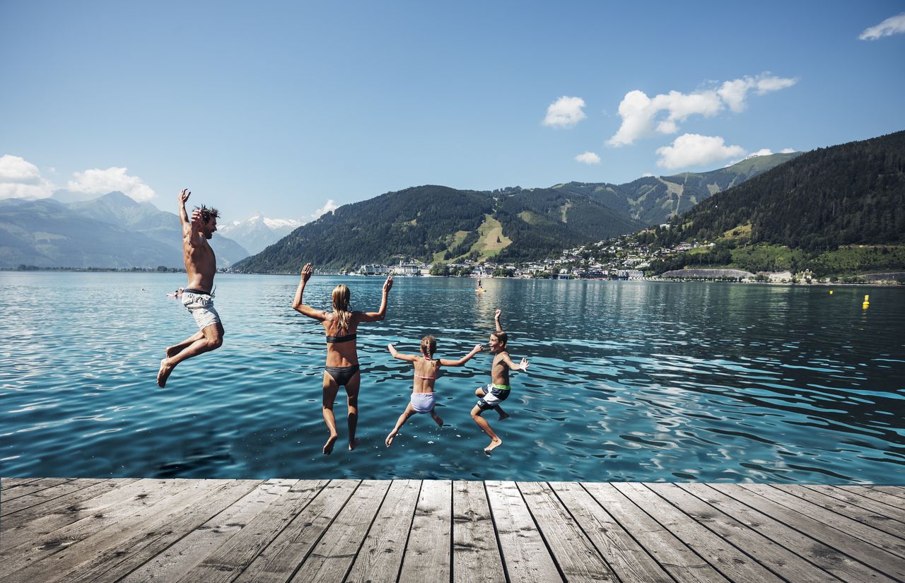 Badespaß am Zeller See