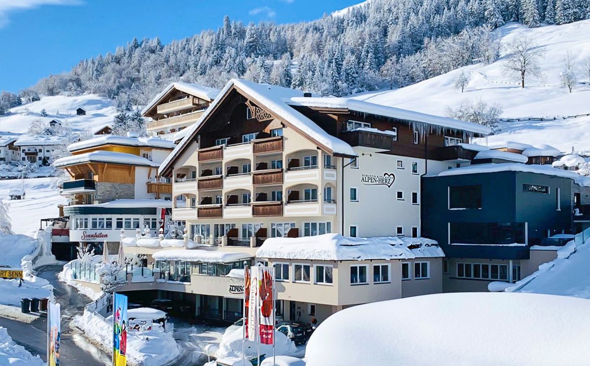 Romantik & Spa Hotel Alpen-Herz in Ladis, Tirol, Österreich - Bild #1