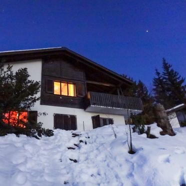 Außen Winter 21, Chalet Gommiswald, Gommiswald, Zürichsee Region, St. Gallen, Schweiz