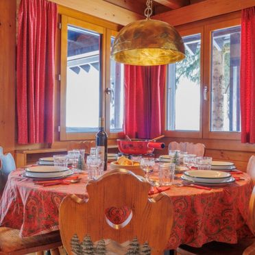 Innen Winter 4, Chalet le Cyclamen, Champoussin, Portes du Soleil, Wallis, Schweiz