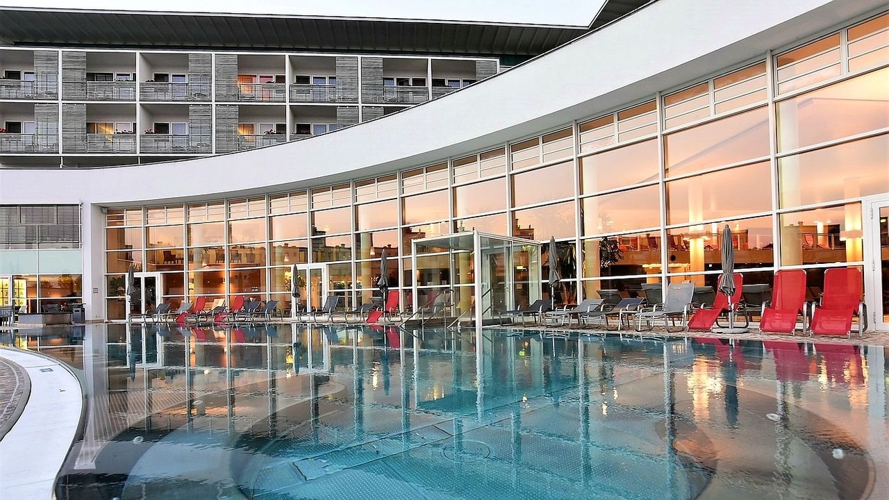 REDUCE Hotel Vital - Video #1