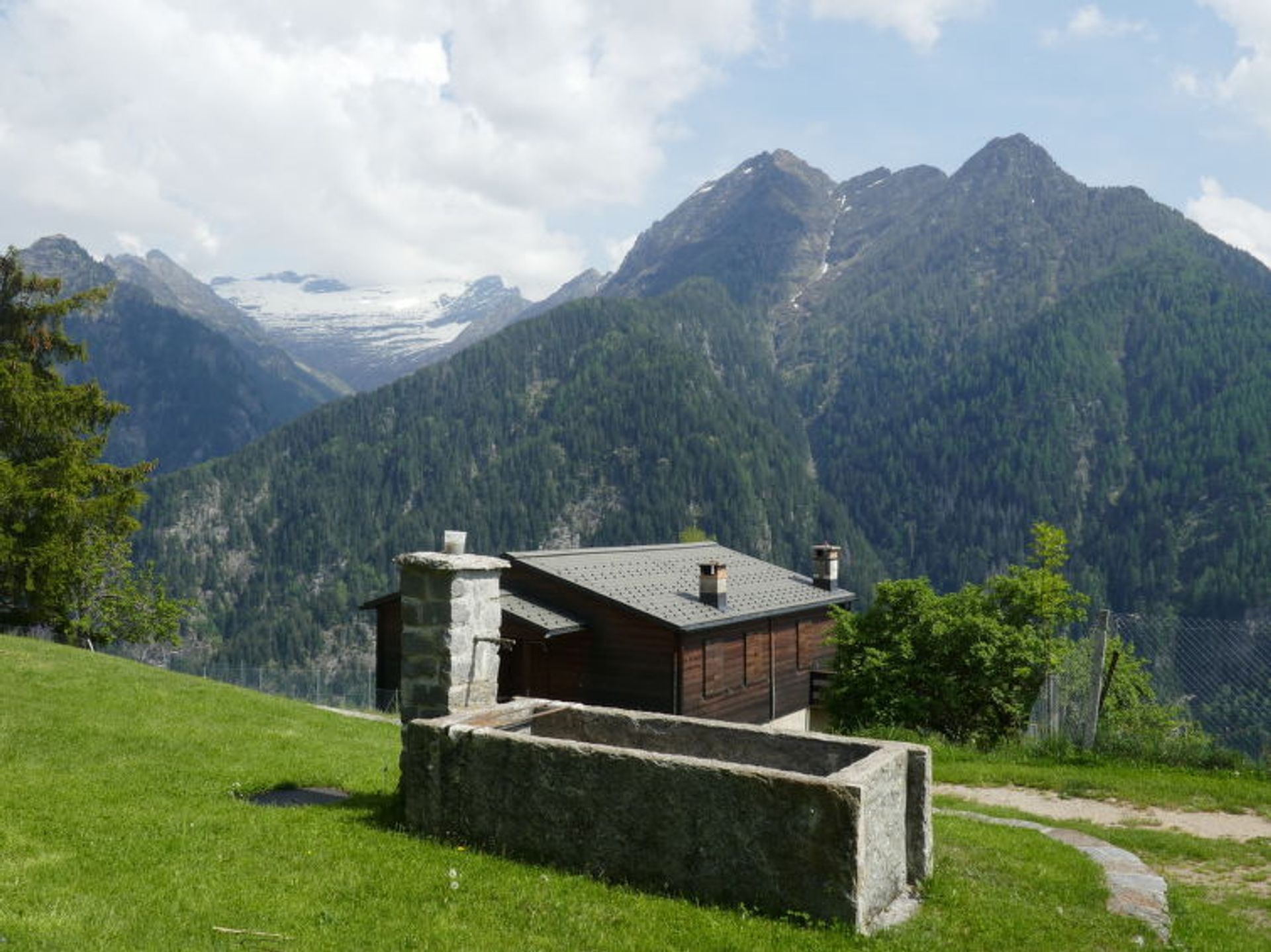 Rent the Rustico Panorama in Malvaglia - Cabins and Chalets in the Alps