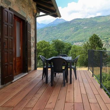Outside Summer 4, Apartment pro de Solari, Fenis, Aostatal, Aosta Valley, Italy