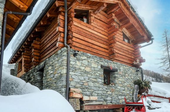 Outside Winter 21 - Main Image, Apartment Ancienne Bergerie, Valtournenche, Aostatal, Aosta Valley, Italy