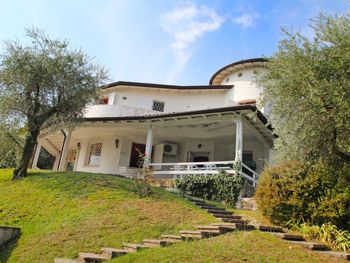 Villa Palomar - Lombardy - Italy