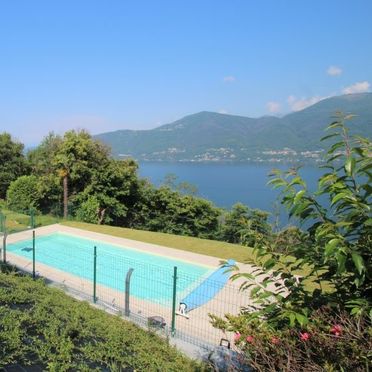 Außen Sommer 2, Villa Antonia, Porto Valtravaglia, Lago Maggiore, Lombardei, Italien