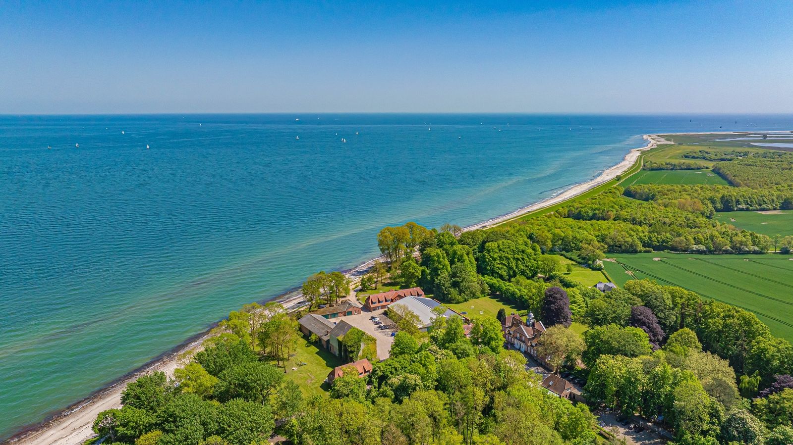 Ferienwohnung Nr. 11 mit Ostseeblick image 2 - Gut Oehe