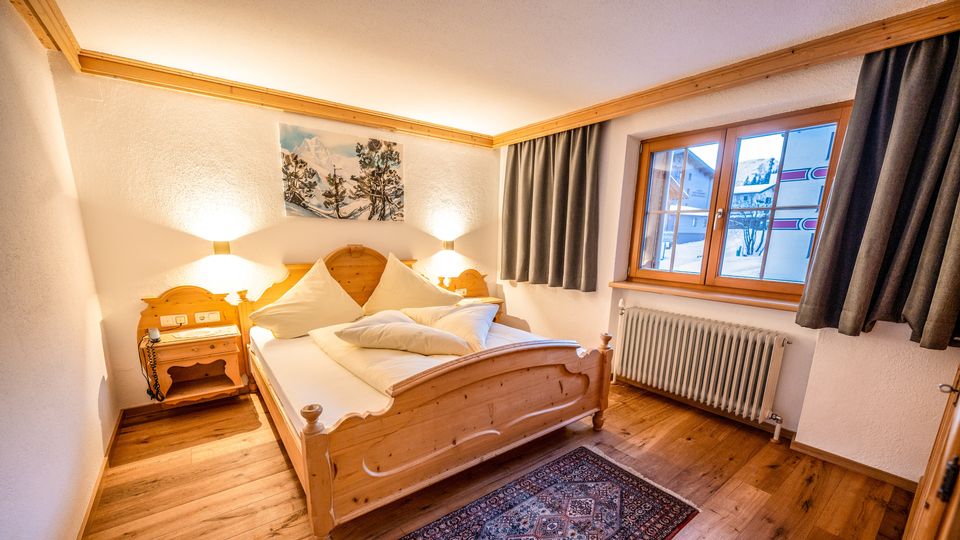 Komfort-Doppelzimmer Kriegerhorn mit Balkon