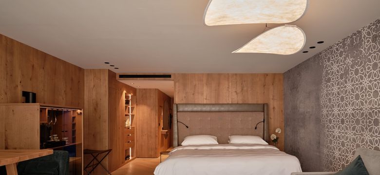 DAS EDELWEISS Salzburg Mountain Resort: Junior Suite Premium image #1
