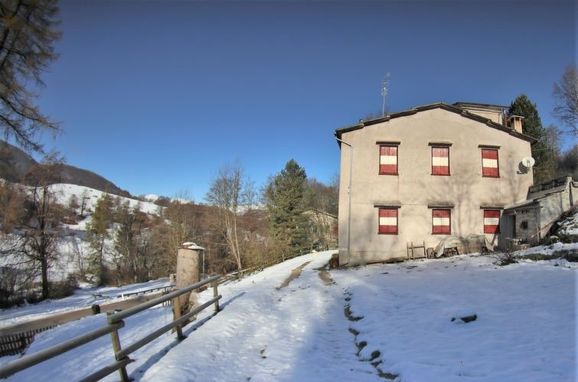 Außen Winter 63, Dimora Storica Lessinia, Ala, Trentino, Trentino-Südtirol, Italien