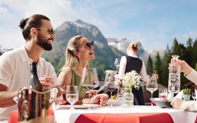Angebot: GENUSSEXPERTEN - Burg Hotel 