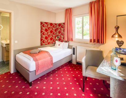 Landhaus Sponsel-Regus: Komfort-Einzelzimmer "Stammhaus"