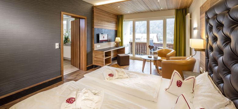 Landhaus Sponsel-Regus: Landhaus-Suite "Sonneck" image #1