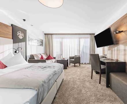 Offer: 23.12. - 25.12. - Ski | Golf | Wellness  Hotel Riml ****S