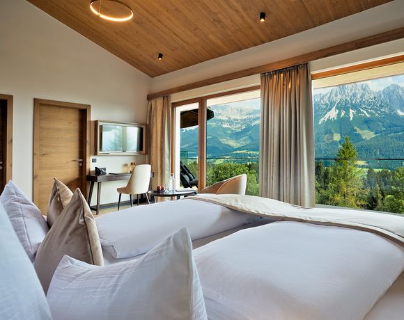 Hotel room Topas with a view of the Wilder Kaiser