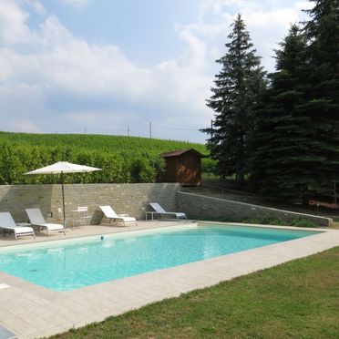 Outside Summer 2, Ferienhaus Castellaio, Vesime, Piemonte-Langhe & Monferrato, Piedmont, Italy