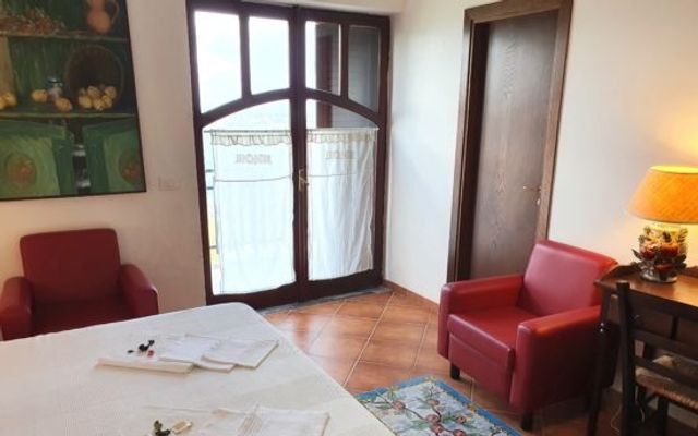 Accommodation Room/Apartment/Chalet: double room GIRASOLI / MELE COTOGNE 
