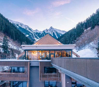 ZillergrundRock Luxury Mountain Resort: Tyrolean winter & skiing magic