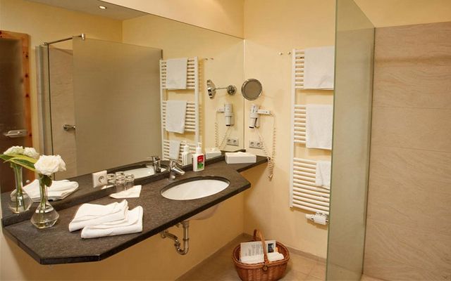 Familien-Suite Edelholz Zirbe im Familotel Kärnten - Kirchheimerhof