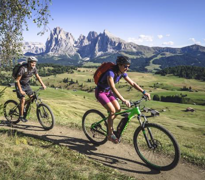 ADLER Spa Resort DOLOMITI: Sellaronda Bike Day at ADLER