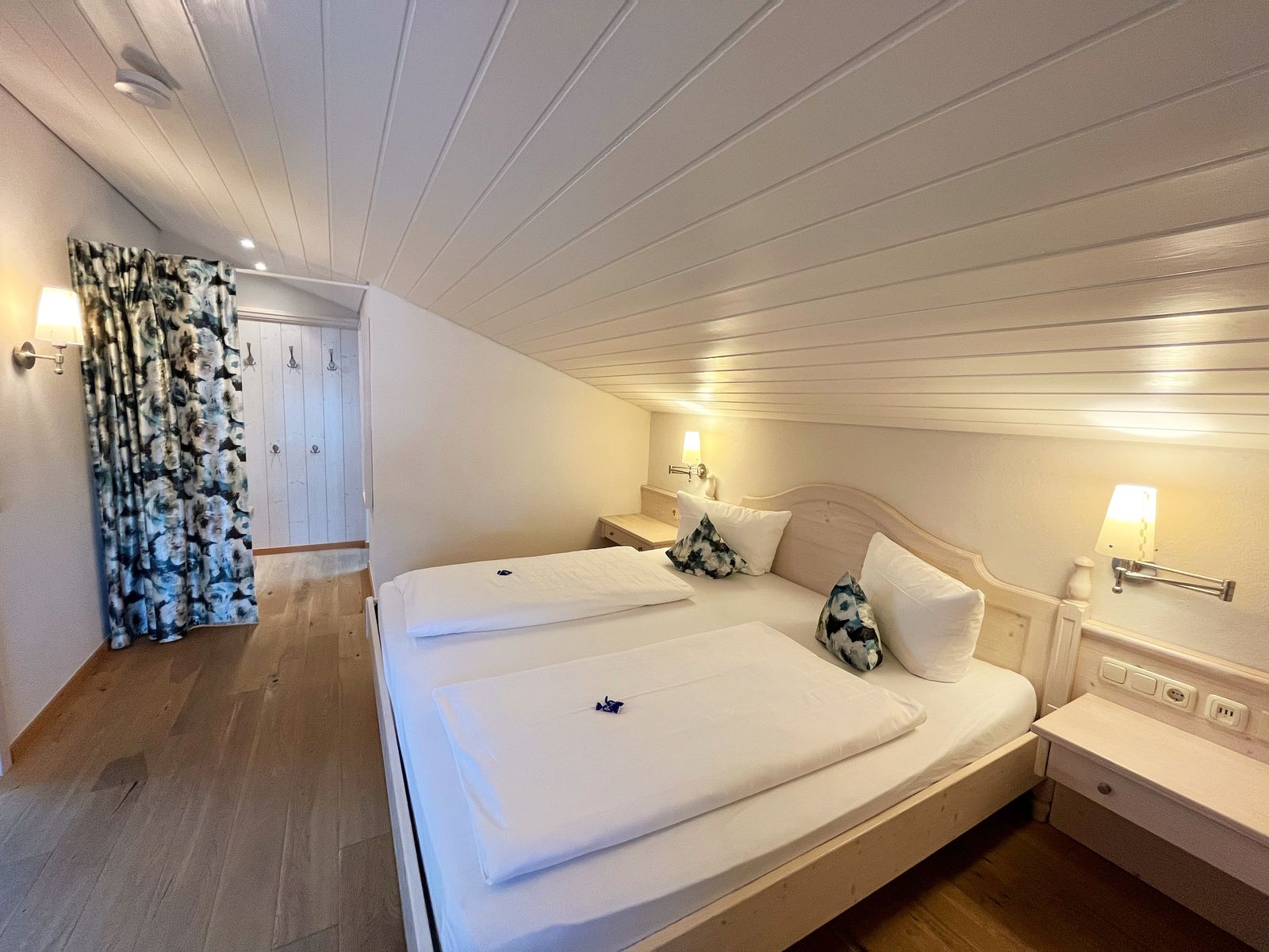 Adler-Suite image 1 - Hotel-Restaurant Adler