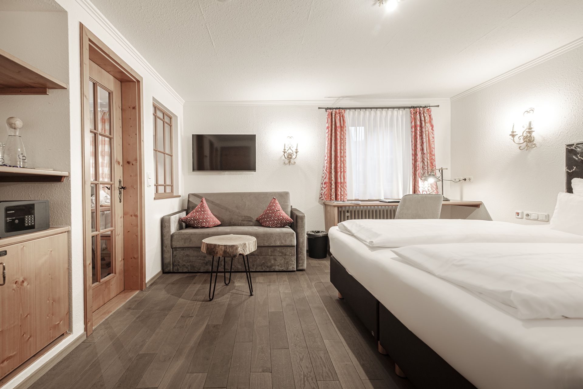 Adler Komfort Haupthaus