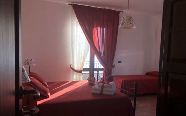 Unterkunft Zimmer/Appartement/Chalet: Doppelzimmer Orchidee mit Meerblick