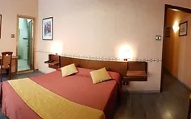Kétágyas vagy kétágyas szoba  image 1 - Hotel Milano | Triest | Italien