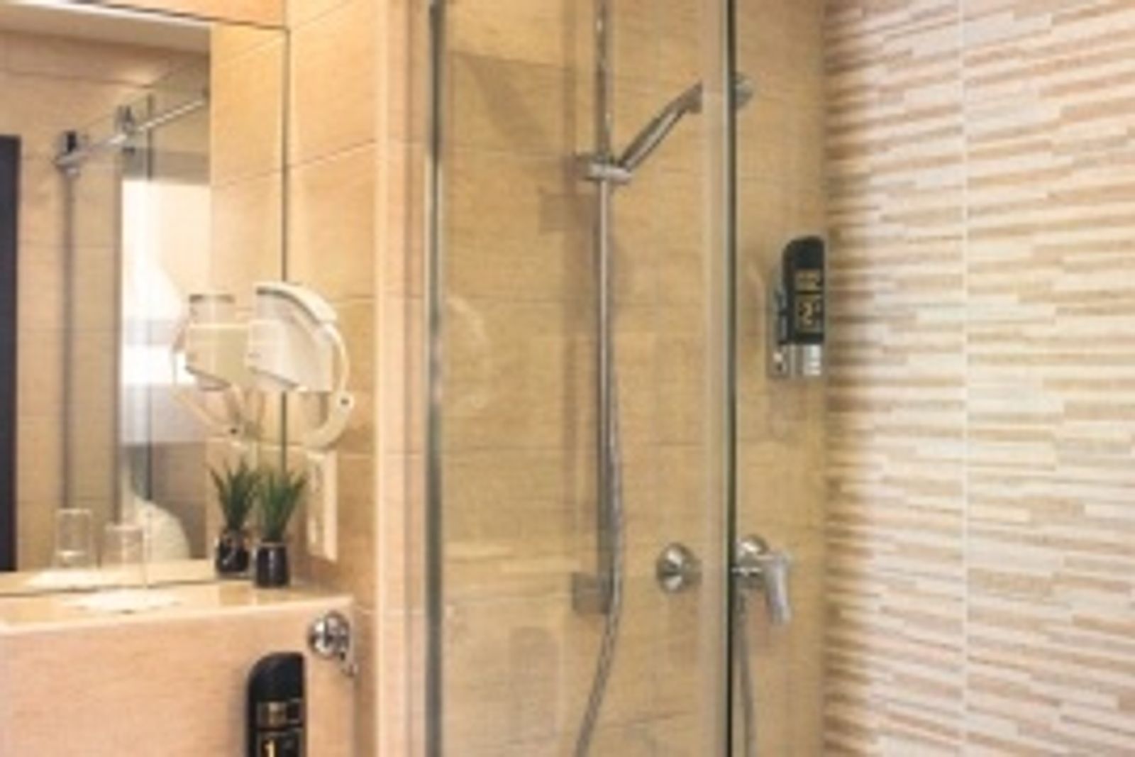 Familienzimmer Plus image 6 - Hotel La Toscana