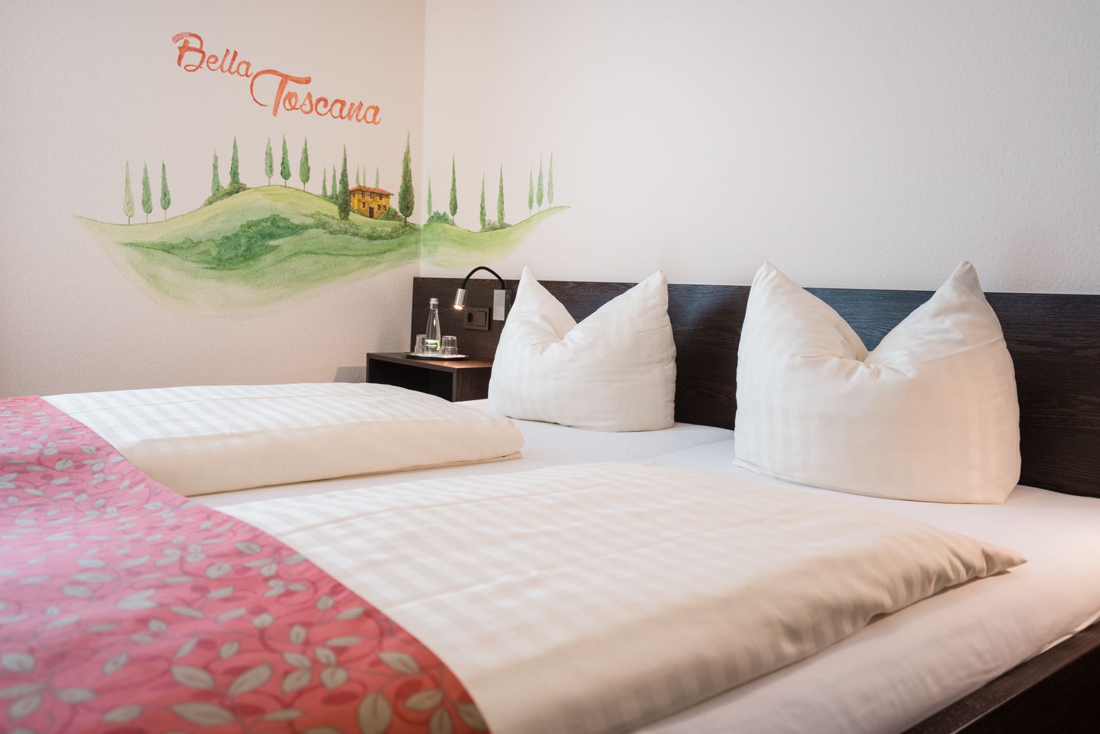 Doppelzimmer image 1 - Hotel La Toscana