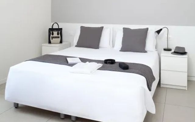 Unterkunft Zimmer/Appartement/Chalet: Appartement Stadtansicht