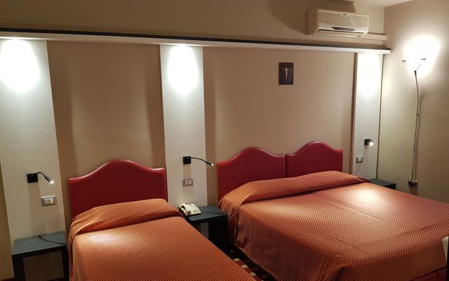 Dreibettzimmer  image 2 - Hotel Diana | Darfo Boario Terme | Lago Iseo | Italy