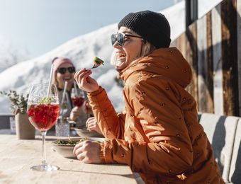 Top Angebot: Märzliebe - 1 Sonnenskitag geschenkt - Biohotel Rupertus