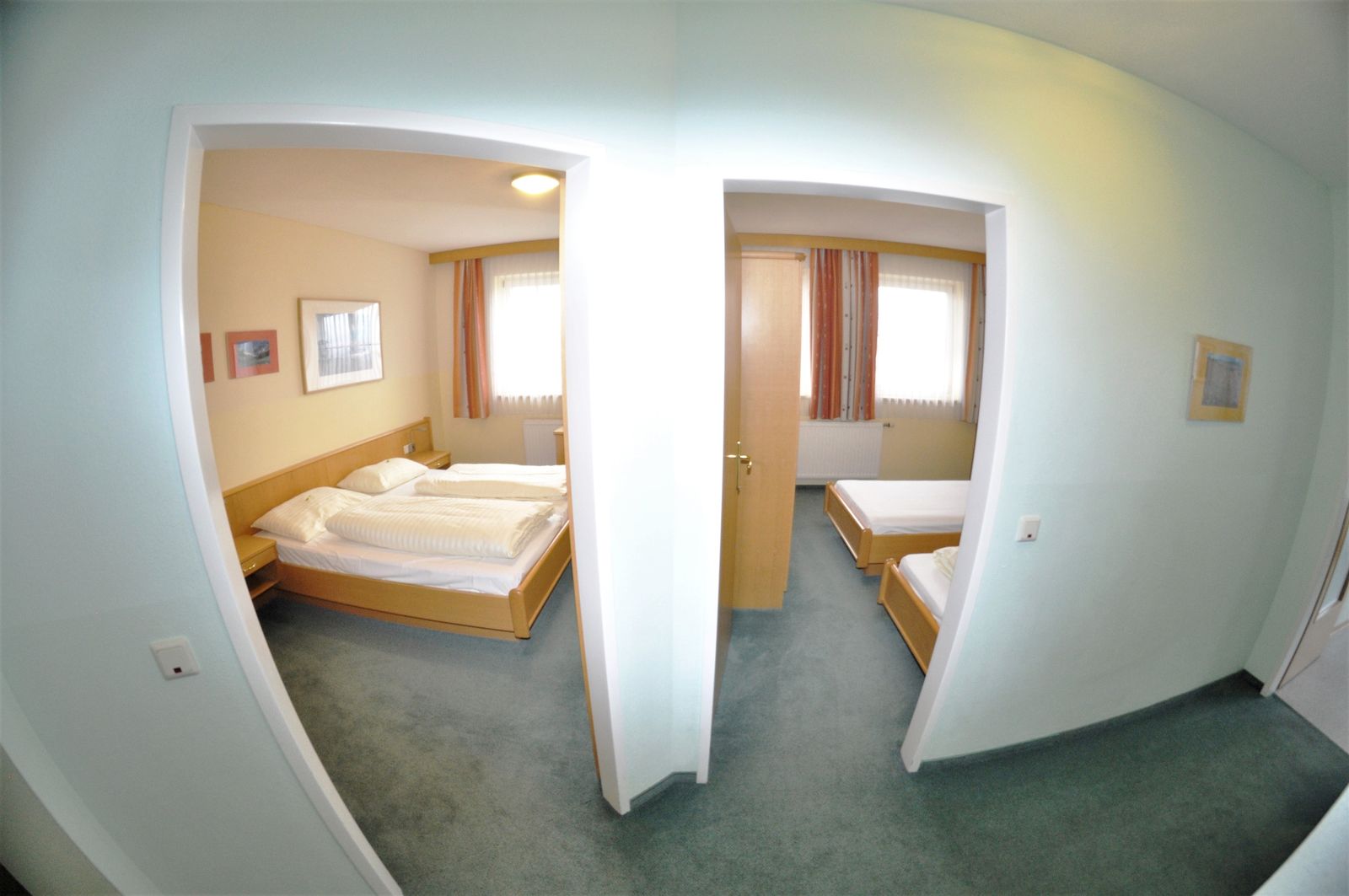 2 Schlafzimmer für 4 Personen