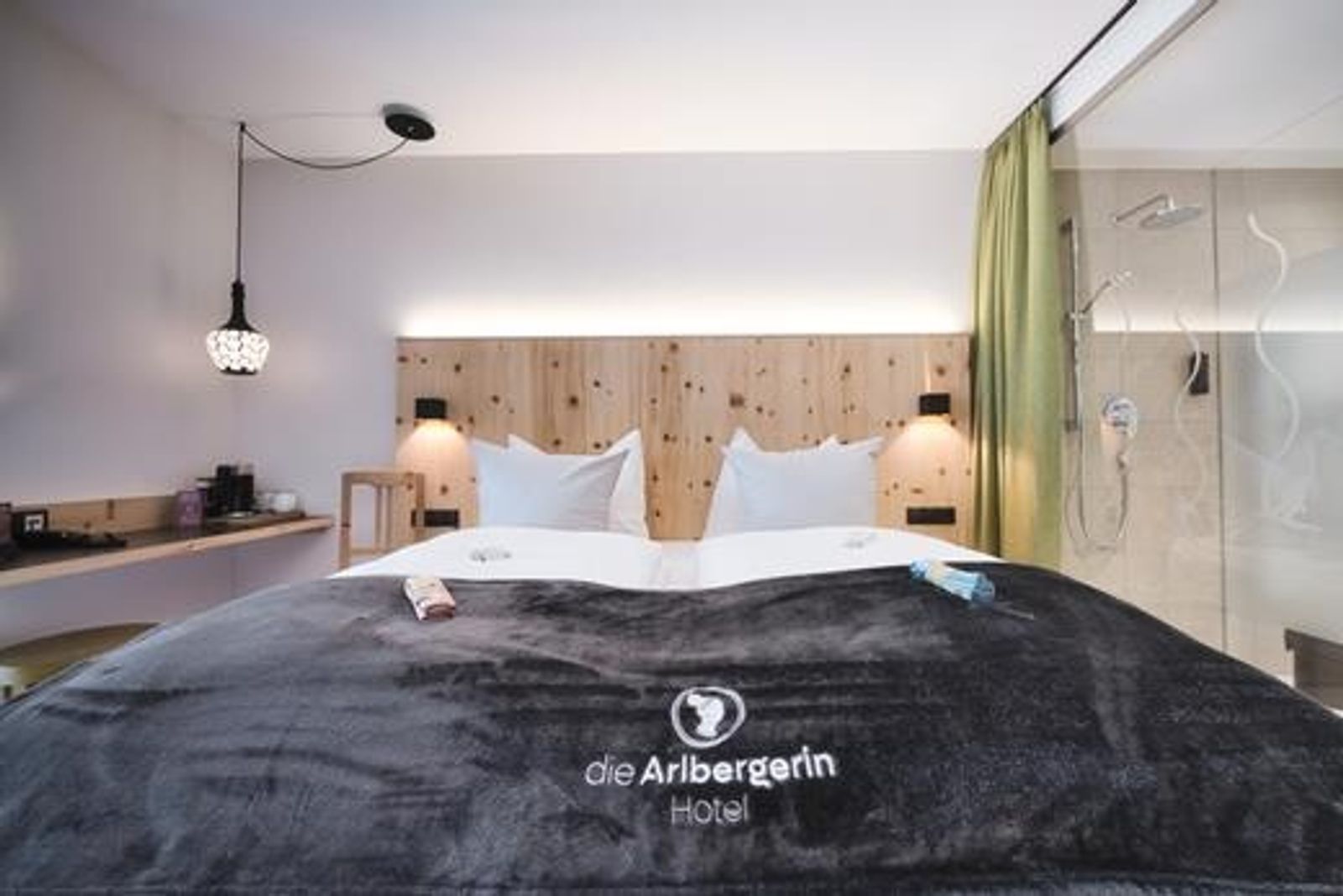  Doppelzimmer image 1 - Hotel die Arlbergerin | St.Anton a. Arlberg | Tirol | Austria