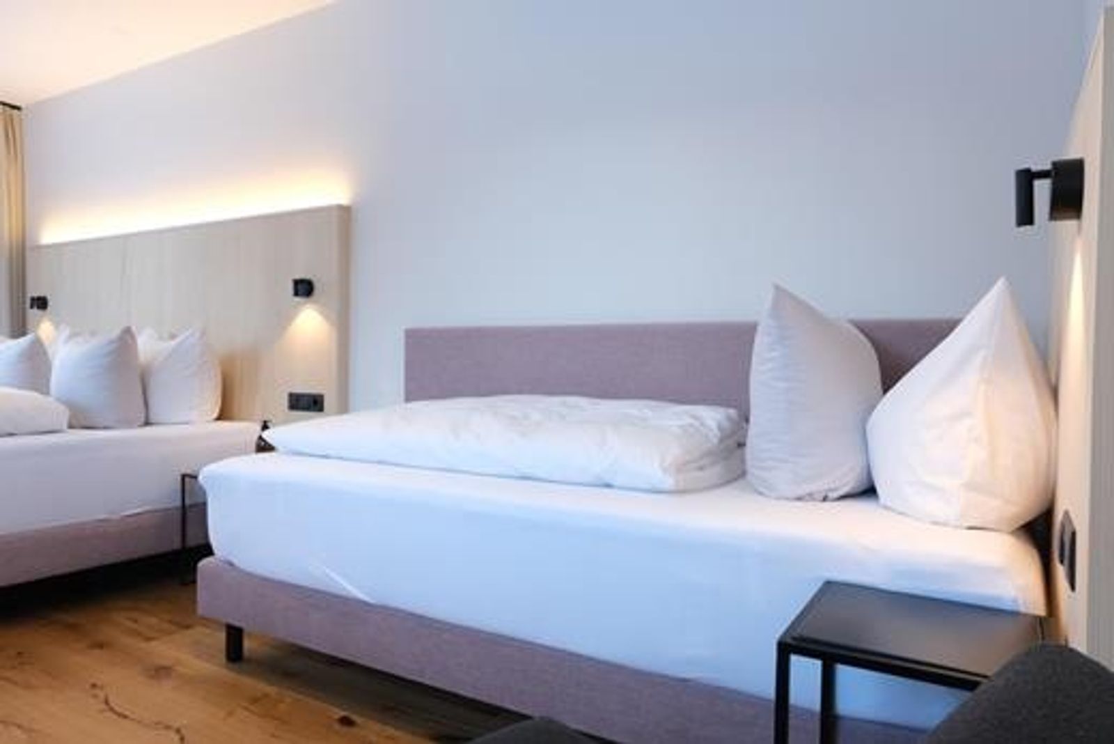  Doppelzimmer image 10 - Hotel die Arlbergerin | St.Anton a. Arlberg | Tirol | Austria