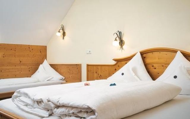Unterkunft Zimmer/Appartement/Chalet: Dreibettzimmer |  Comfort Stammhaus