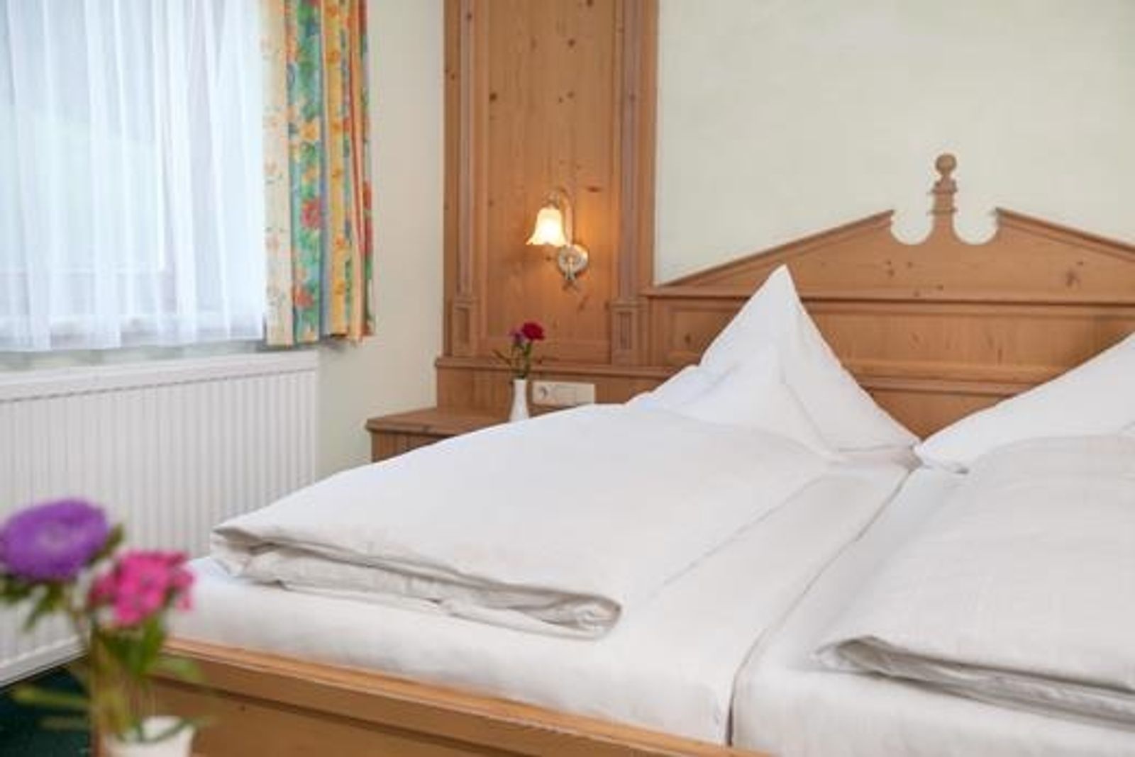 Doppelzimmer image 1 - Hotel die Arlbergerin | St.Anton a. Arlberg | Tirol | Austria