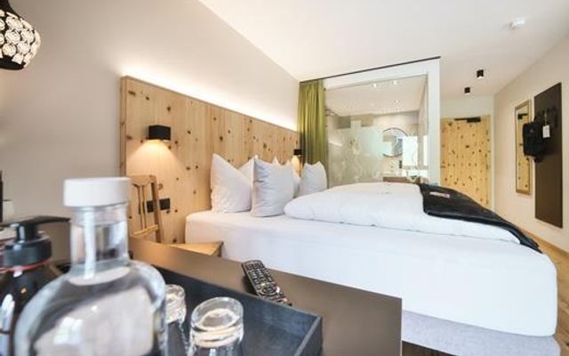 Double Room image 2 - Hotel die Arlbergerin | St.Anton a. Arlberg | Tirol | Austria