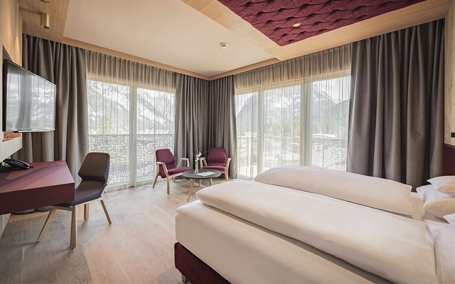 Unterkunft Zimmer/Appartement/Chalet: Juniorsuite Farbenspiel 