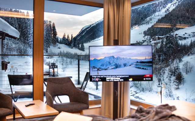  Didis #holidayhome - Panoráma kétágyas szoba  image 2 - Apartment Didis Holiday Home | Ischgl | Tirol | Austria