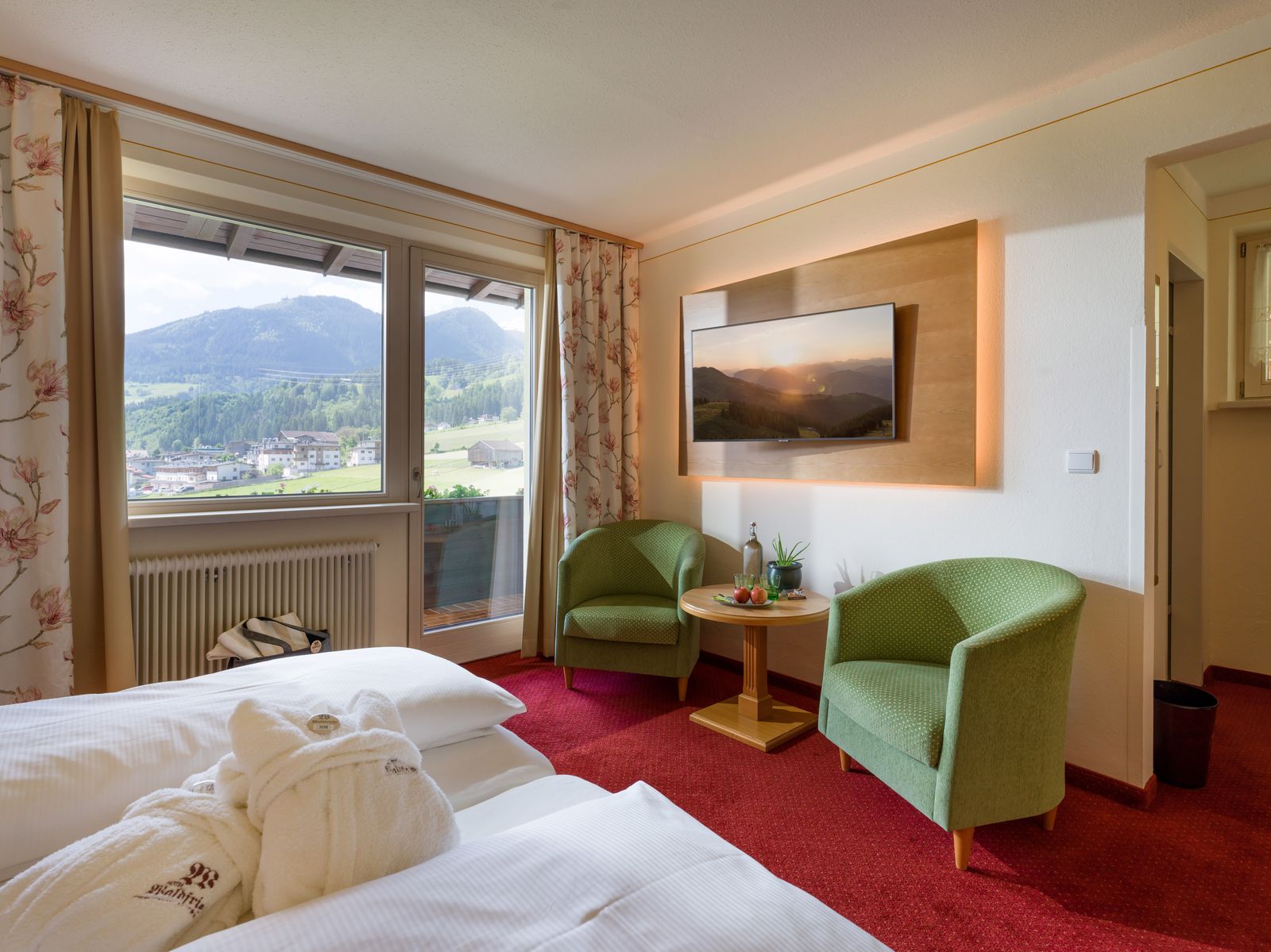 Doppelzimmer Heimatgfühl image 2 - Der Logenplatz im Zillertal  Hotel Waldfriede | Zillertal | Tirol | Austria