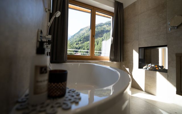 Panorama SUITE  image 5 - Wohlfühl - Hotel Gundolf | Pitztal | Tirol | Austria
